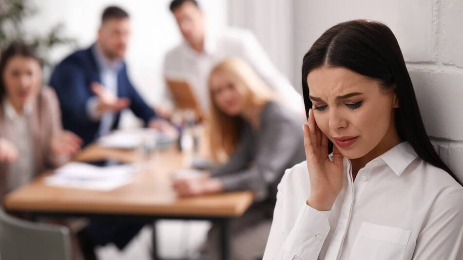 Çatışmaları Önlemek İçin Susmanın Psikolojik Anlamı