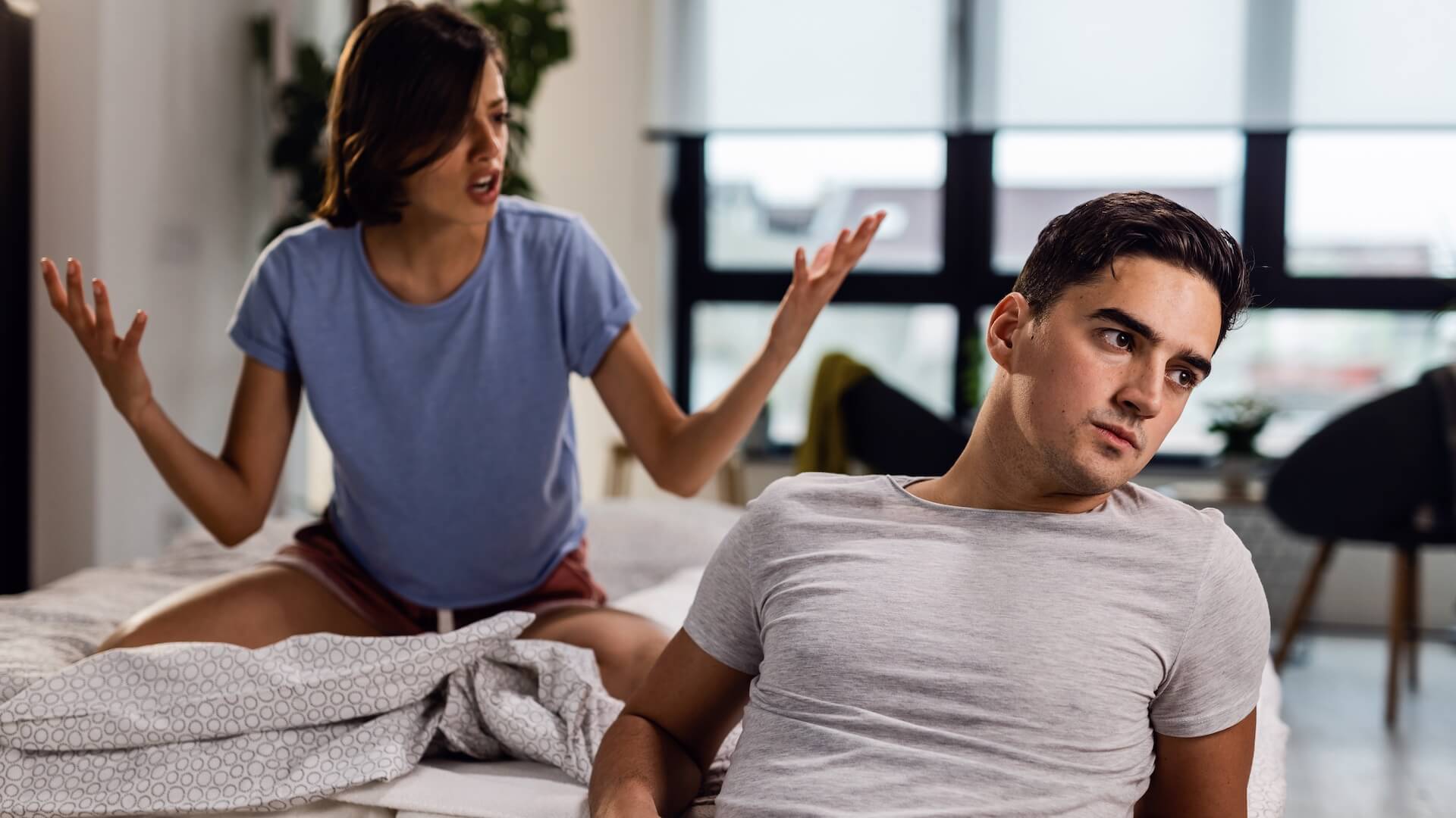 Ciddi Bir İlişki İstemiyor Ama Hala Buluşuyor: Arkasında Ne Var?