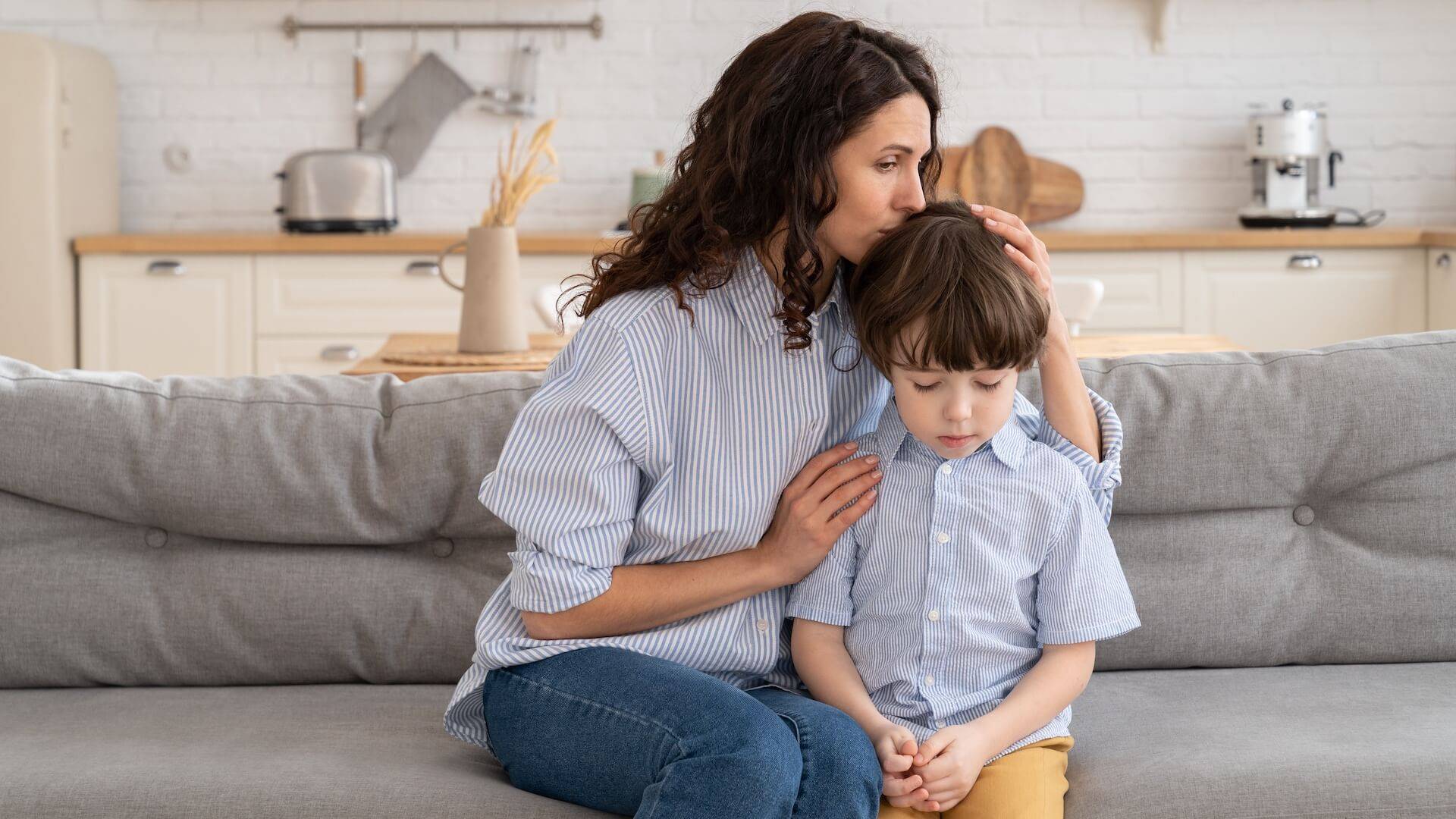 Çocuklarını Koruma ile Aşırı Koruma Arasındaki Fark