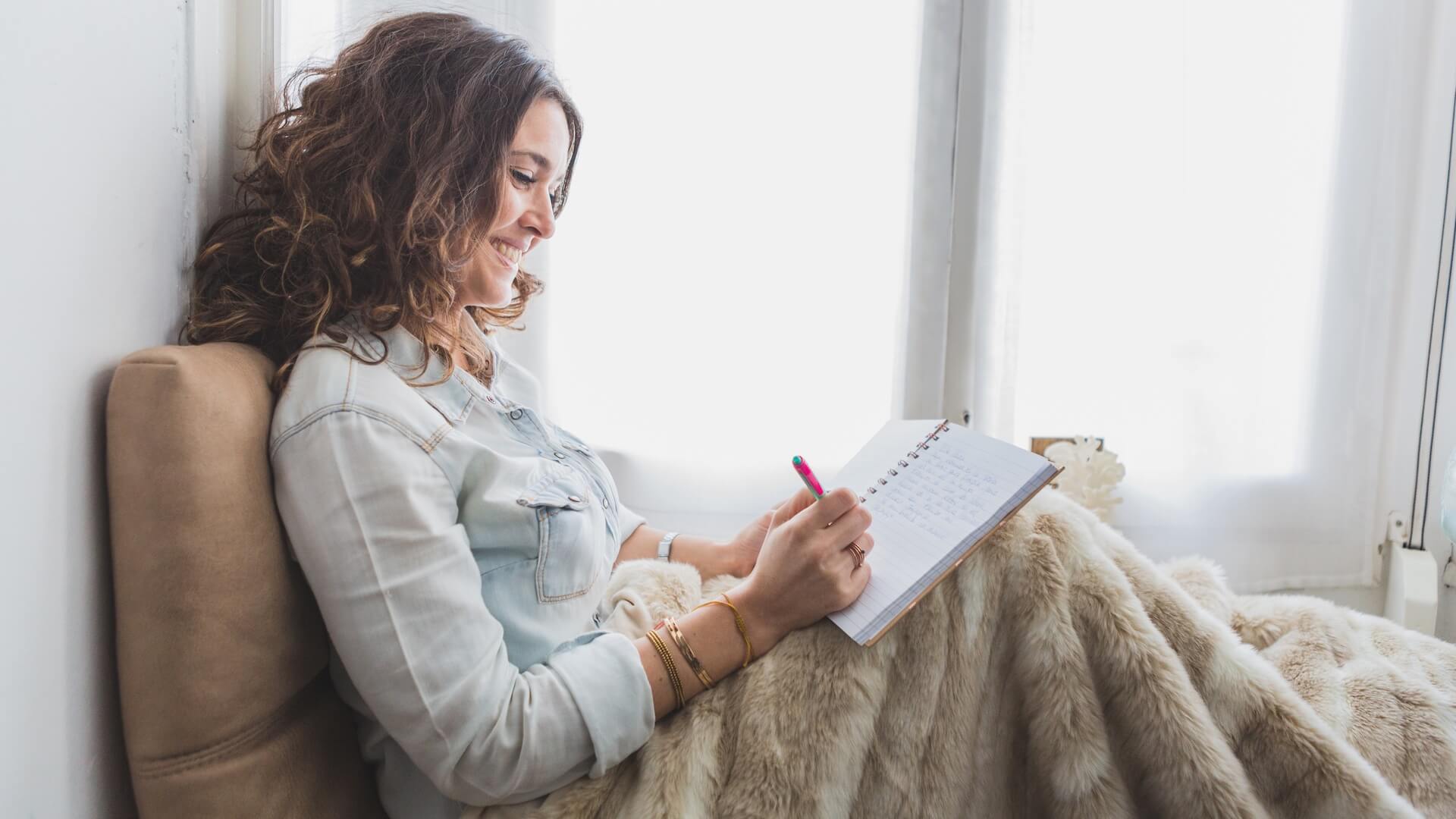 Kişisel Günlükte Neler Yazmalıyım? Temel Sorular